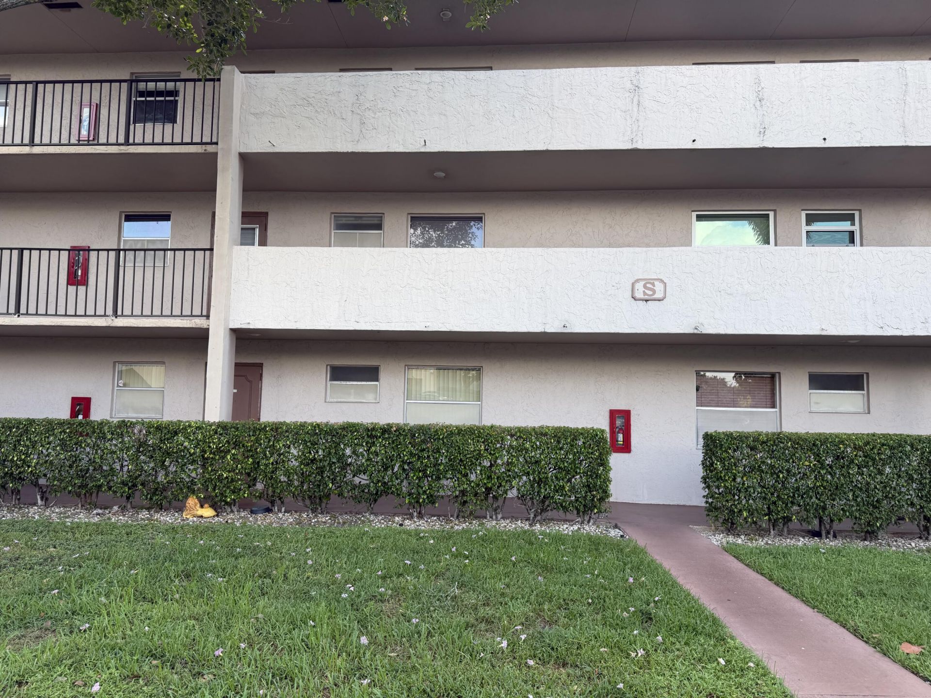8301 Sands Point Boulevard, Unit S103, Tamarac, FL 33321 Photo