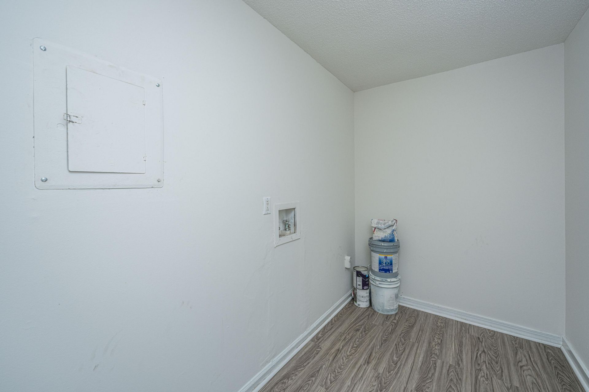 7653 Hunters Ridge Lane Photo 23