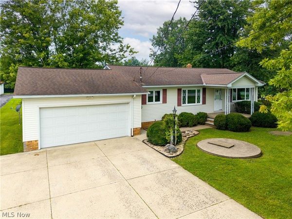 7454 Oberlin Road, Elyria, OH 44035