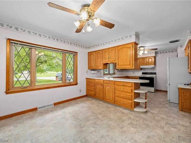 7454 Oberlin Road, Elyria, OH 44035 Photo 14