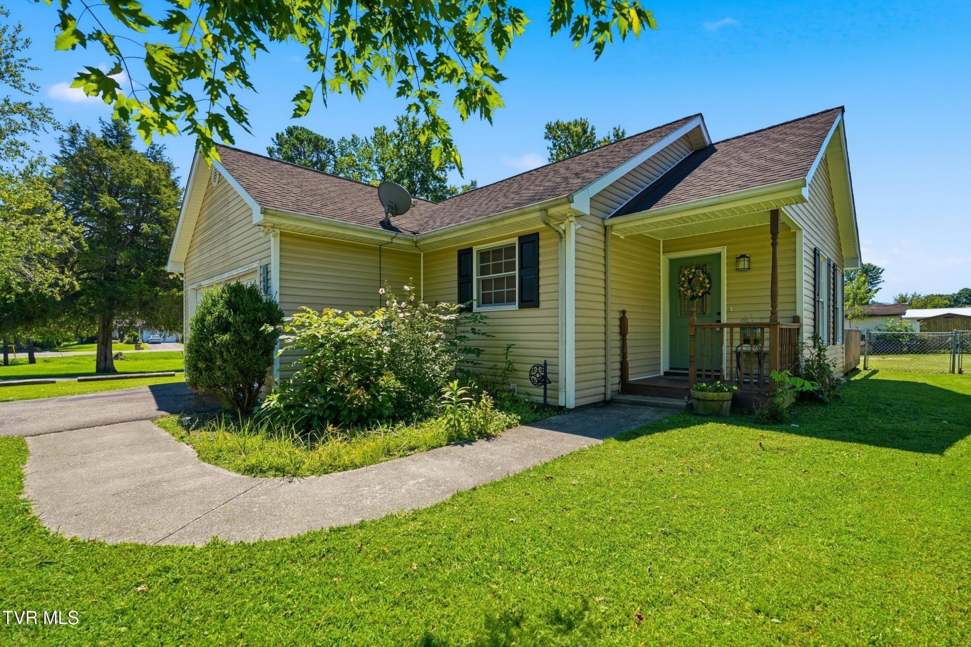 108 Northeast Kelly Street, Wise, VA 24293 Main Photo