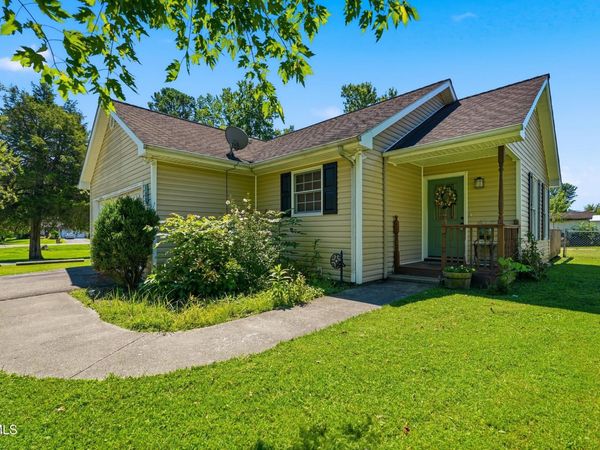 108 Northeast Kelly Street, Wise, VA 24293