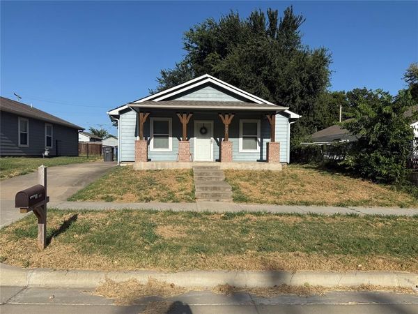 725 N Quincy Avenue, Tulsa, OK 74106