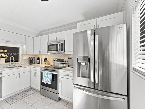 15234 Lakes Of Delray Blvd, Unit 250, Delray Beach, FL 33484