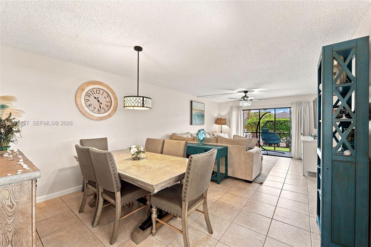 15234 Lakes Of Delray Blvd, Unit 250, Delray Beach, FL 33484 Photo