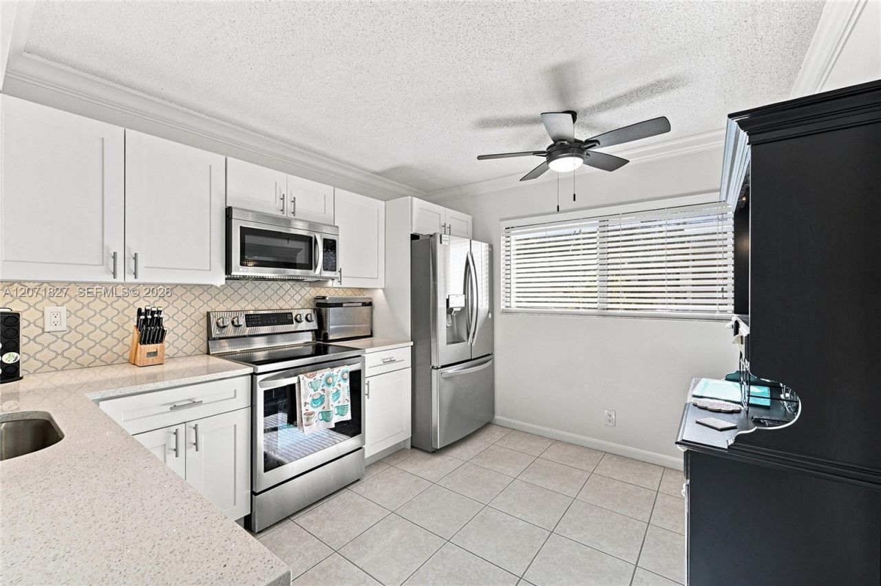 15234 Lakes Of Delray Blvd, Unit 250, Delray Beach, FL 33484 Photo