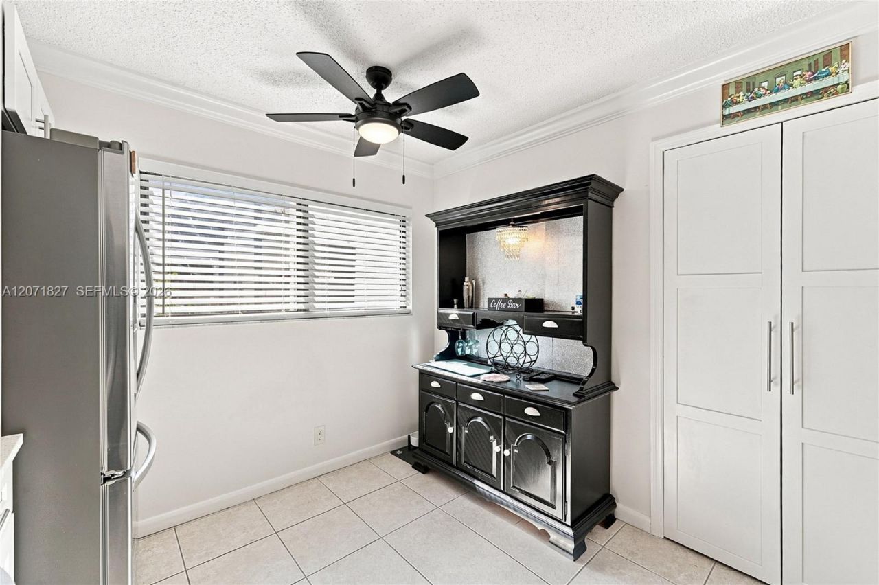 15234 Lakes Of Delray Blvd, Unit 250, Delray Beach, FL 33484 Photo