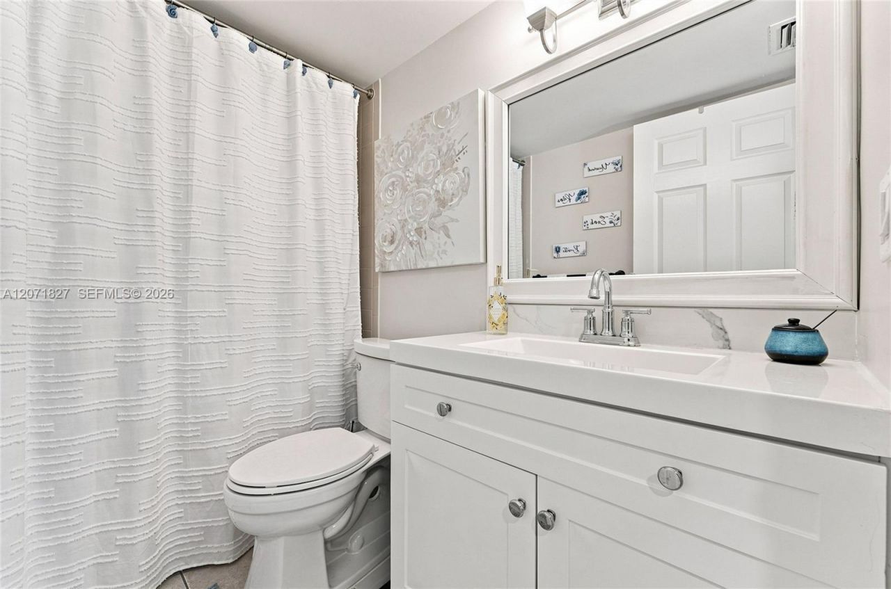 15234 Lakes Of Delray Blvd, Unit 250, Delray Beach, FL 33484 Photo