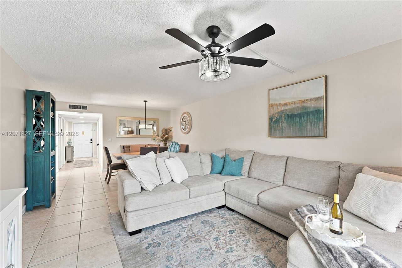 15234 Lakes Of Delray Blvd, Unit 250, Delray Beach, FL 33484 Photo