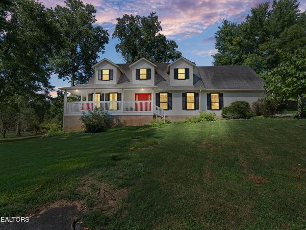 544 Holt St, Athens, TN 37303