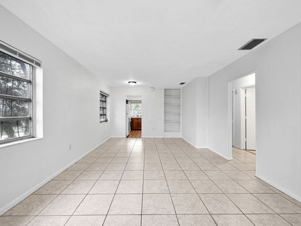 199 SW 15th Street, Unit 3, Boca Raton, FL 33432