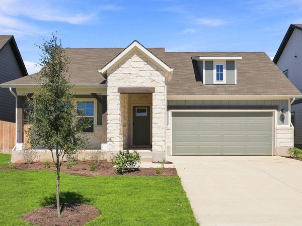 180 Coopers Hawk CRST, Cedar Creek, TX 78612