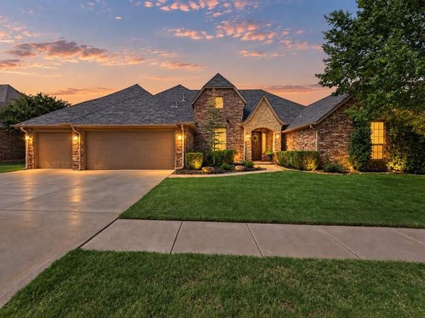 1813 NW 193rd Circle, Edmond, OK 73012