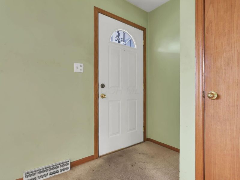 1184 Dutton Place, Columbus, OH 43227 Photo 8