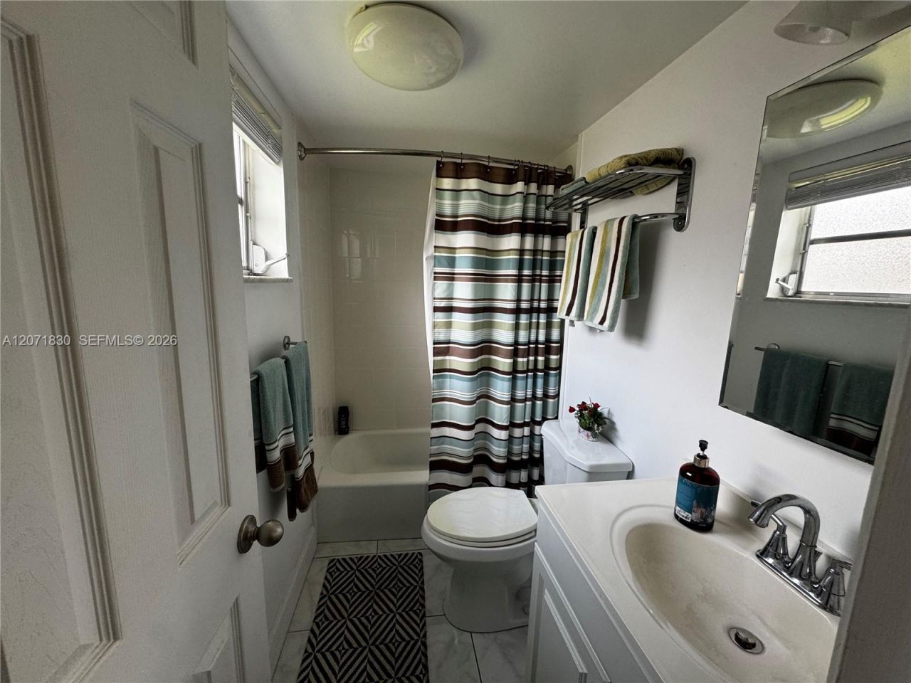 1000 Hillcrest Ct , Unit 214, Hollywood, FL 33021 Photo