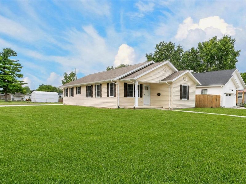 1104 E Paint Street , Washington Court House, OH 43160 Photo 1
