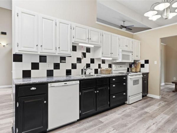 12054 E Maple Avenue , Aurora, CO 80012