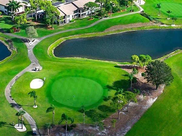 5805 Trailwinds DR , Unit 326, FORT MYERS, FL 33907