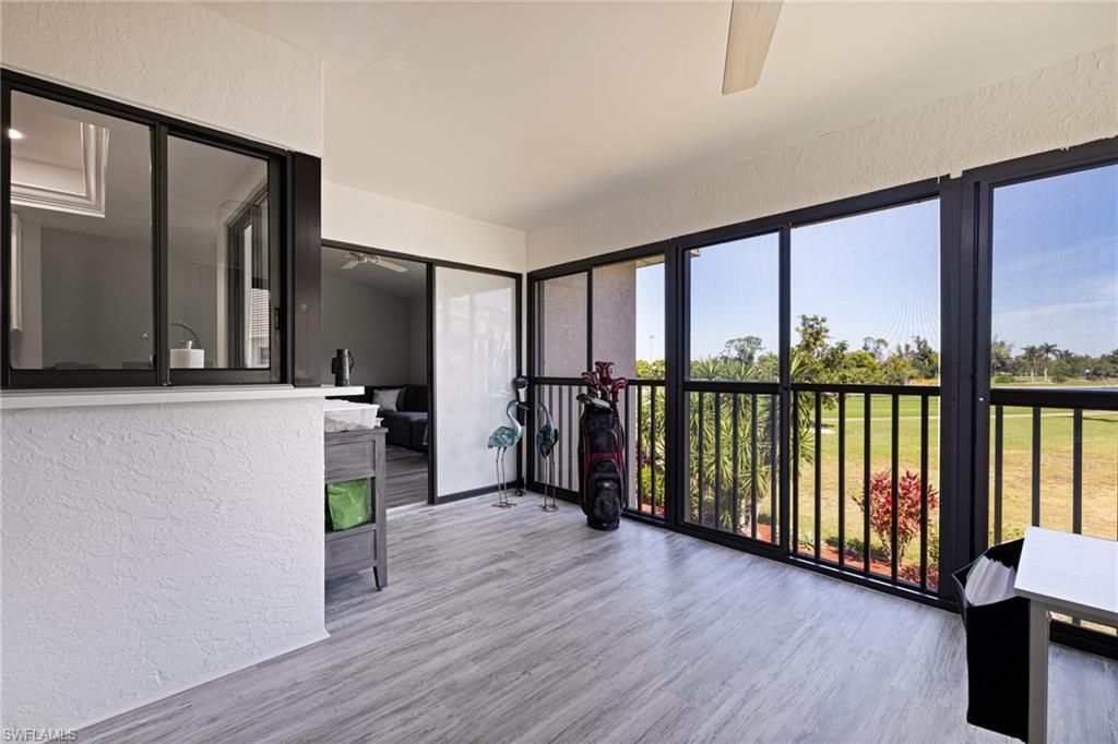 5805 Trailwinds Dr , Unit 326, Fort Myers, FL 33907 Photo