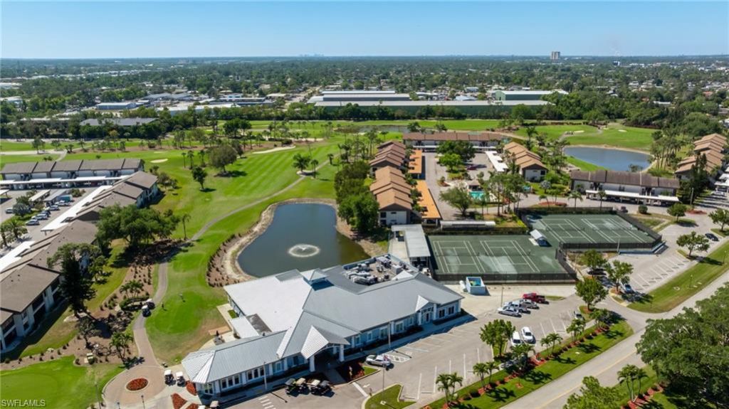 5805 Trailwinds Dr , Unit 326, Fort Myers, FL 33907 Photo
