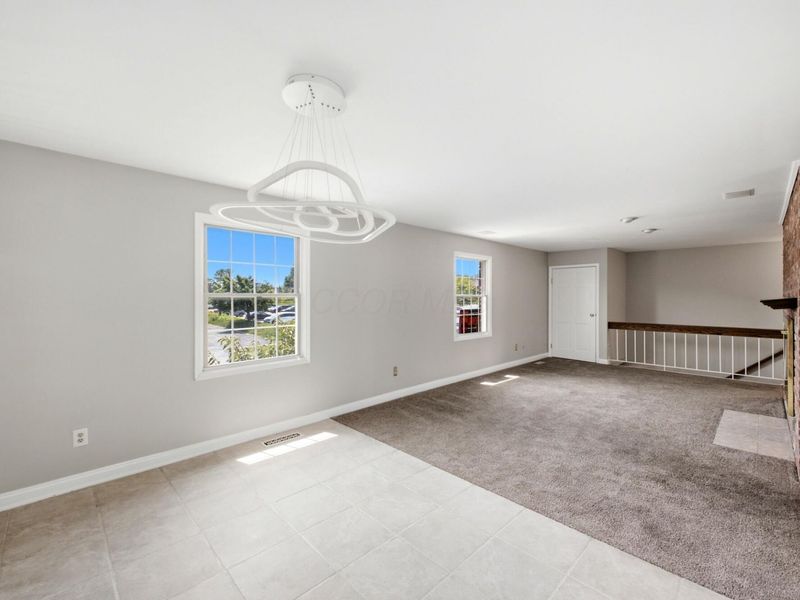952 Chatham Lane , Unit K, Columbus, OH 43221 Photo 7