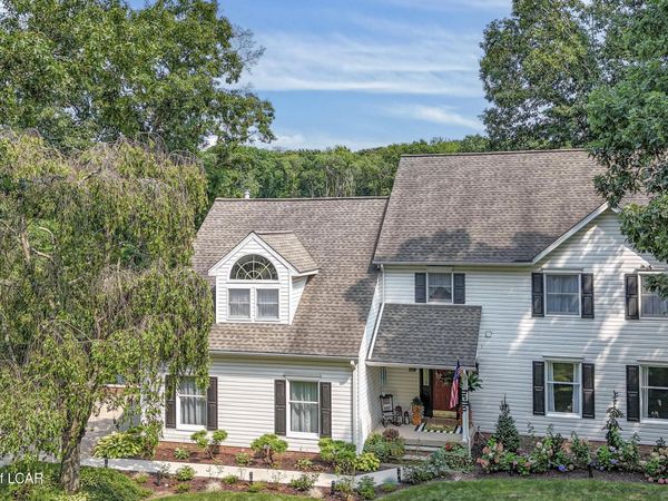 1014 Aspen Drive, Mountain Top, PA 18707