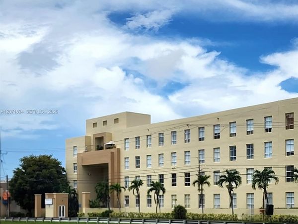 7420 W 20th Ave , Unit 331, Hialeah, FL 33016