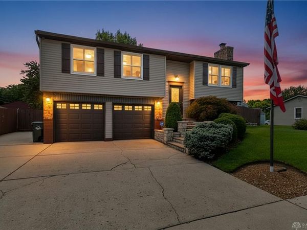 768 Mariclaire Avenue, Vandalia, OH 45377