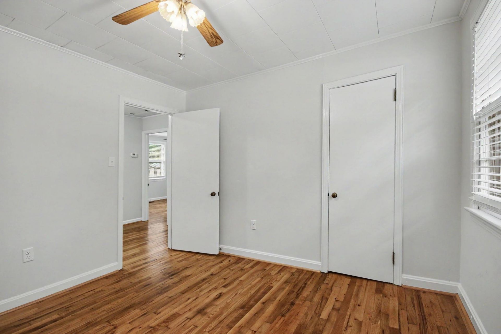 2510 South Bay St. Photo 14