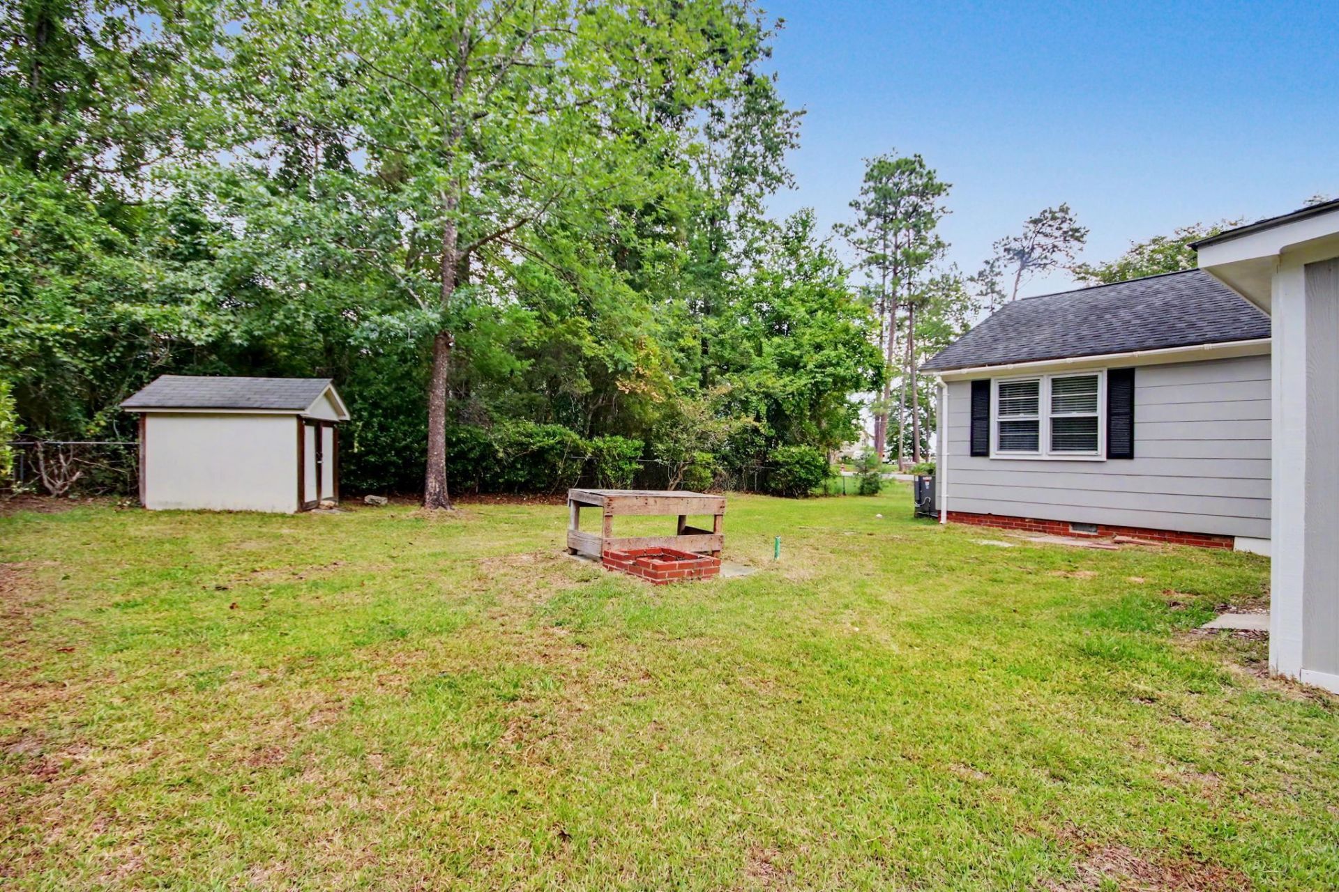 2510 South Bay St. Photo 26