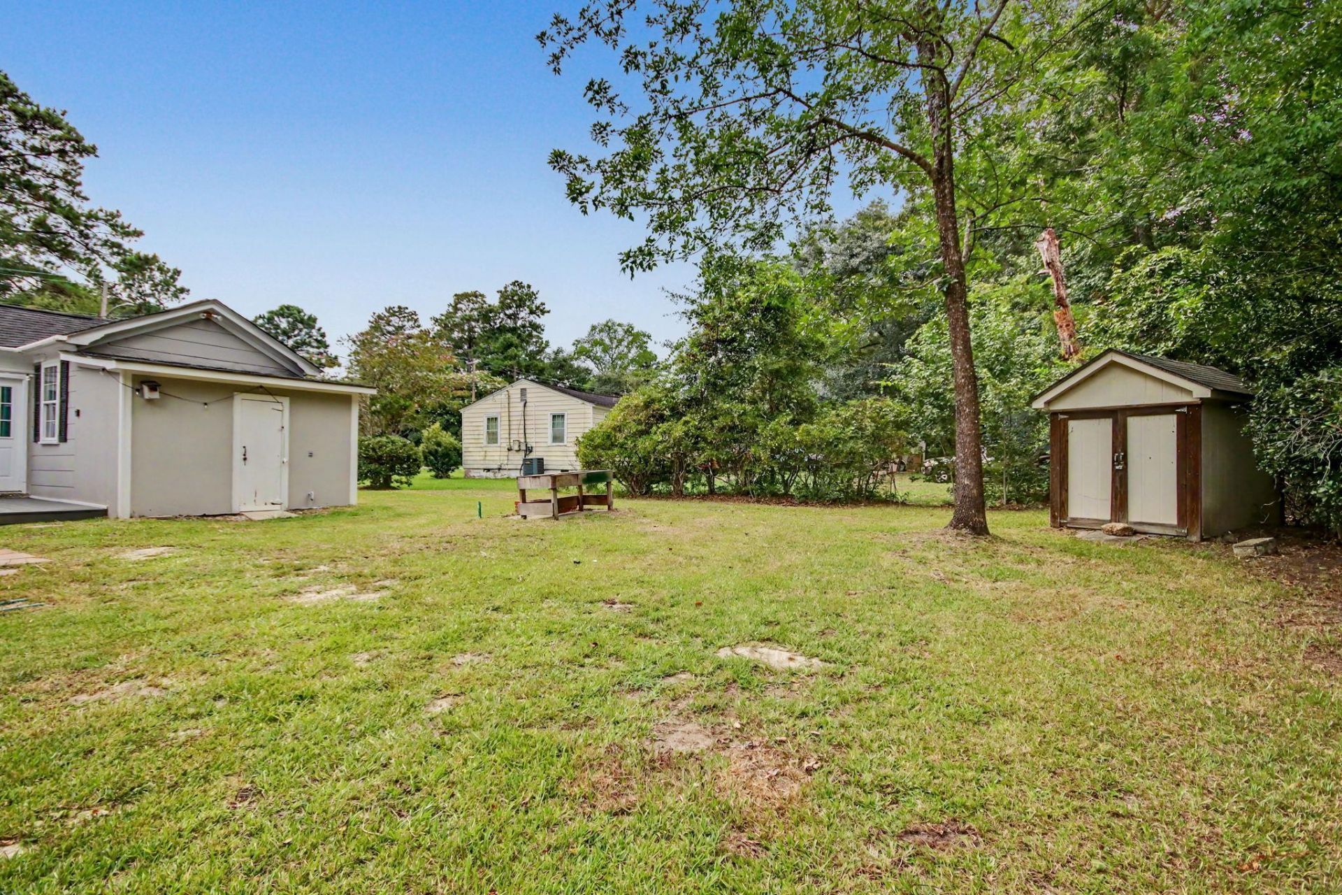2510 South Bay St. Photo 29