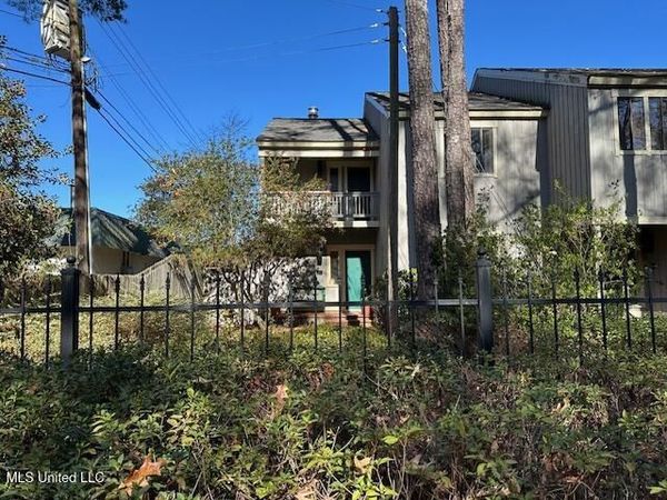 55 Eastbrooke Street, Jackson, MS 39216