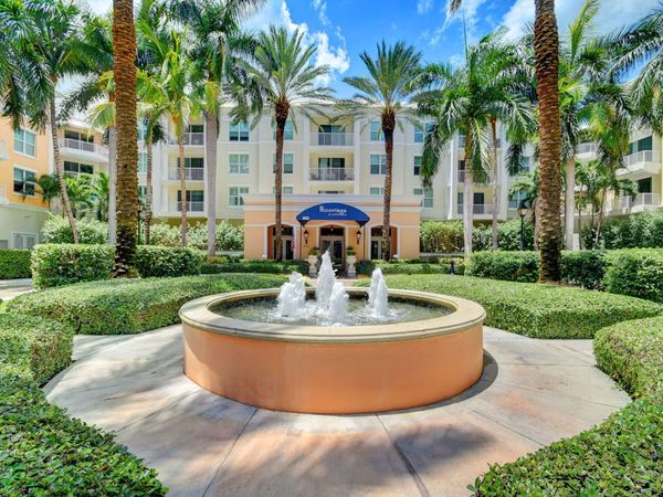 802 W WINDWARD Way, Unit 316, Lantana, FL 33462