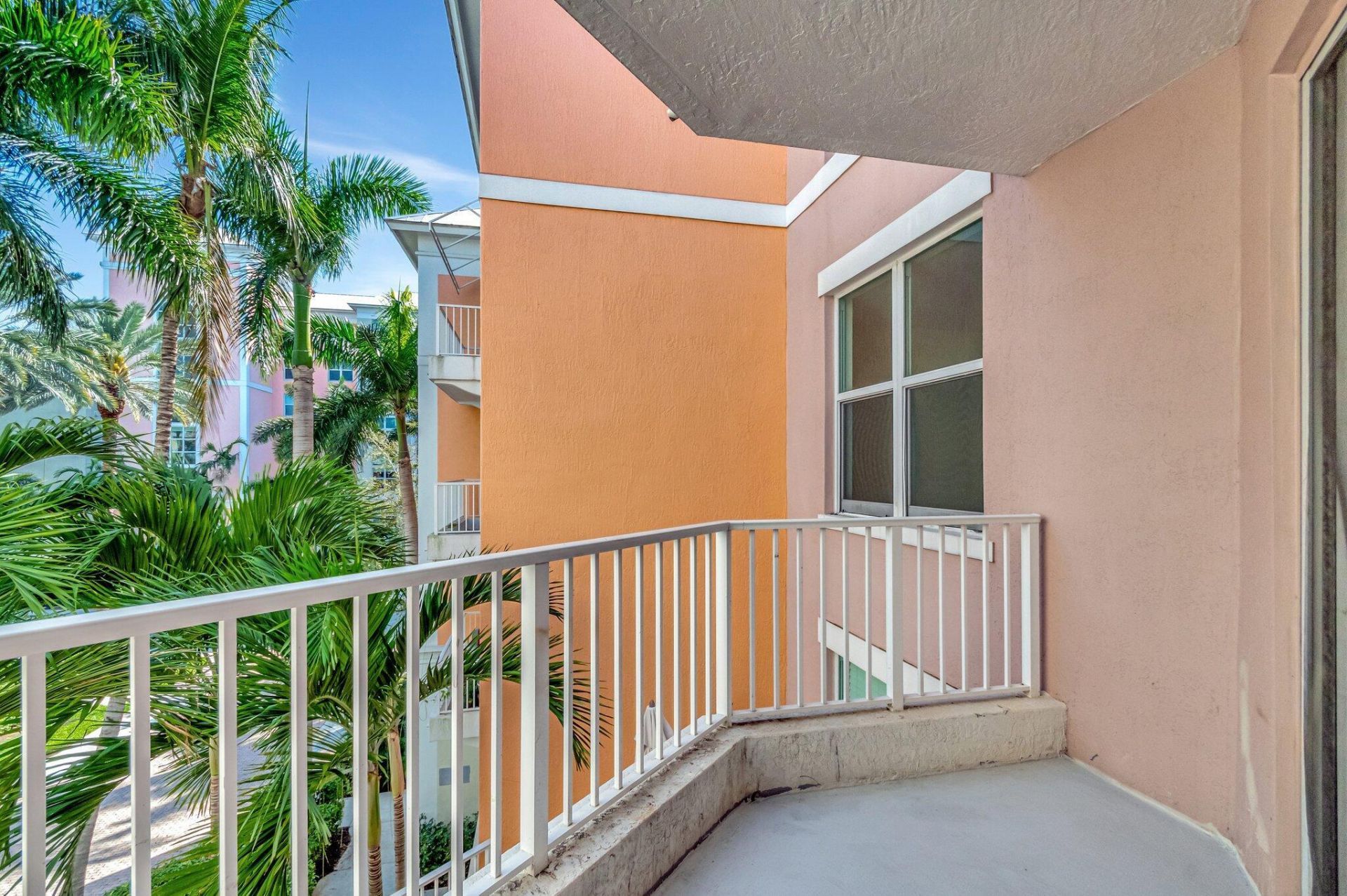 802 W Windward Way, Unit 316, Lantana, FL 33462 Photo