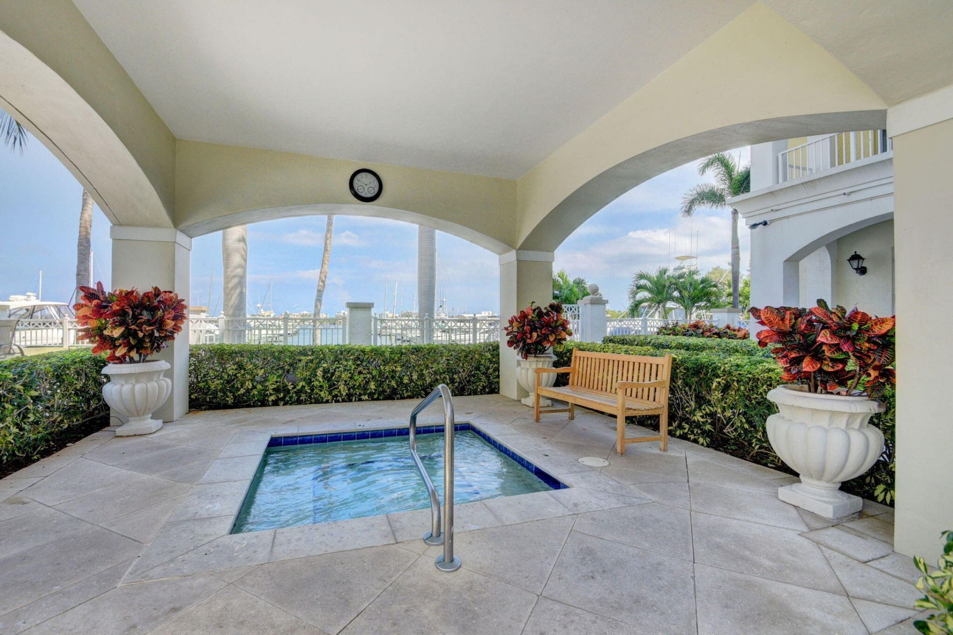 802 W Windward Way, Unit 316, Lantana, FL 33462 Photo