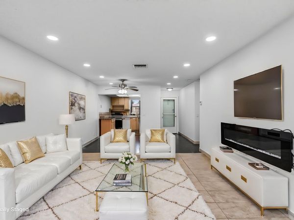 2522 Emory Dr Drive E, Unit I, West Palm Beach, FL 33415