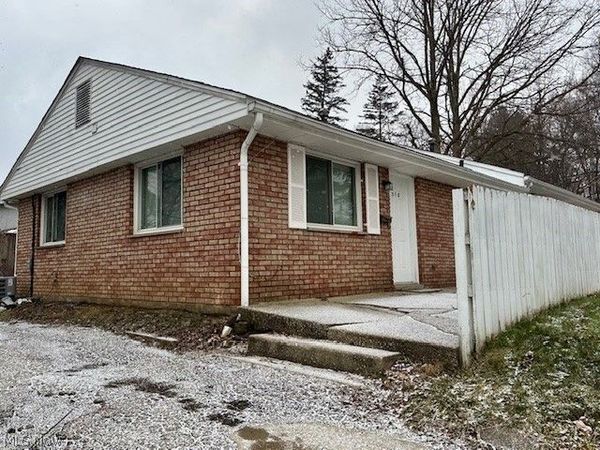 318 Sagamore Avenue , Akron, OH 44305