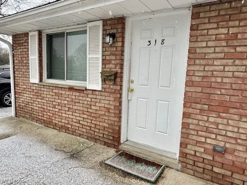 318 Sagamore Avenue, Akron, OH 44305 Photo 2