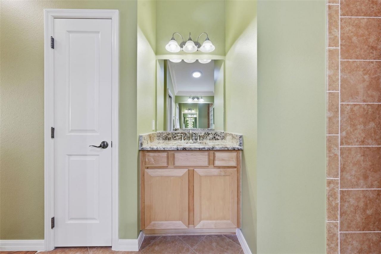 2001 Dipper Loop, The Villages, FL 32162 Photo