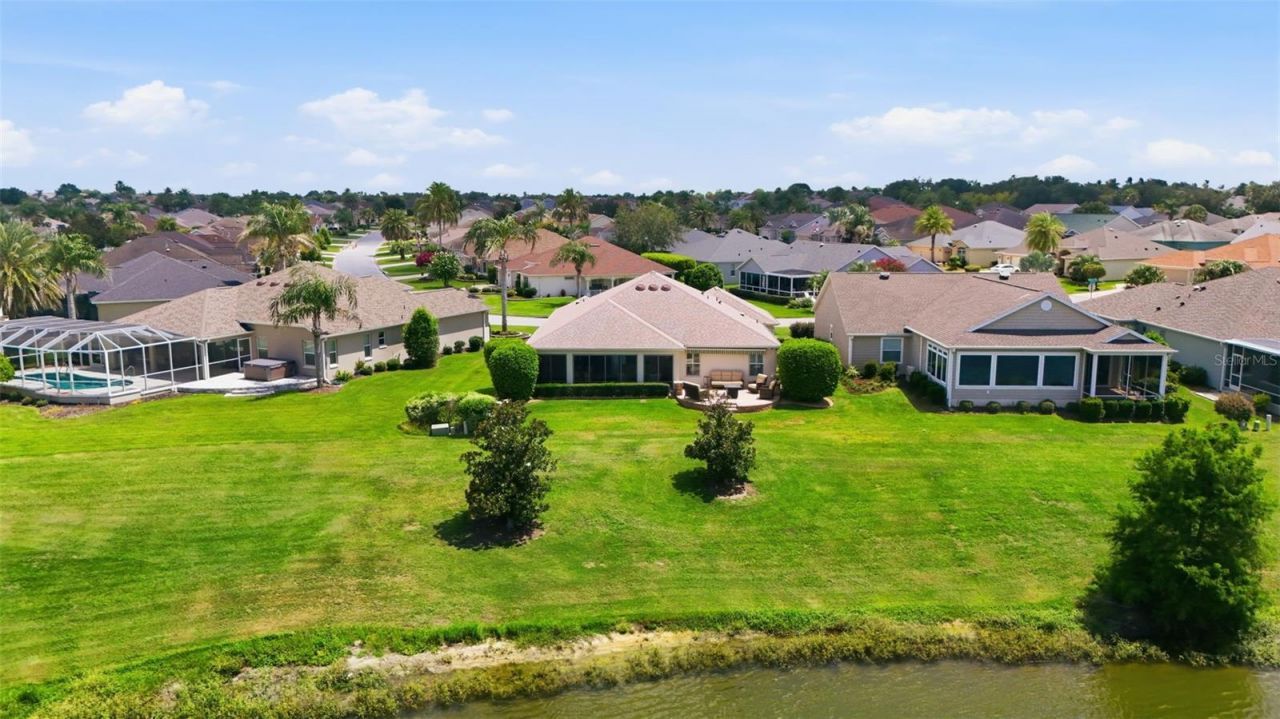 2001 Dipper Loop, The Villages, FL 32162 Photo