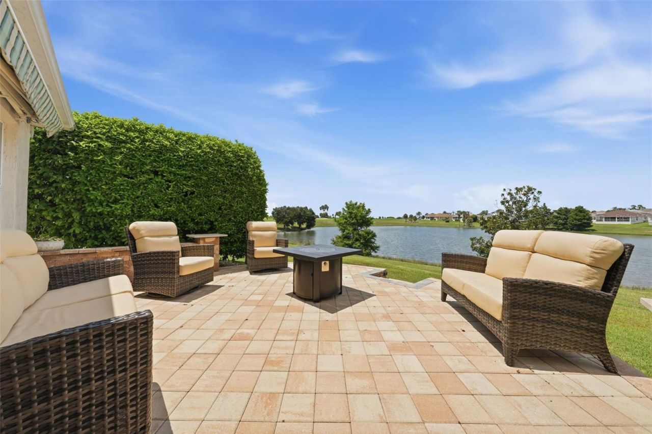 2001 Dipper Loop, The Villages, FL 32162 Photo