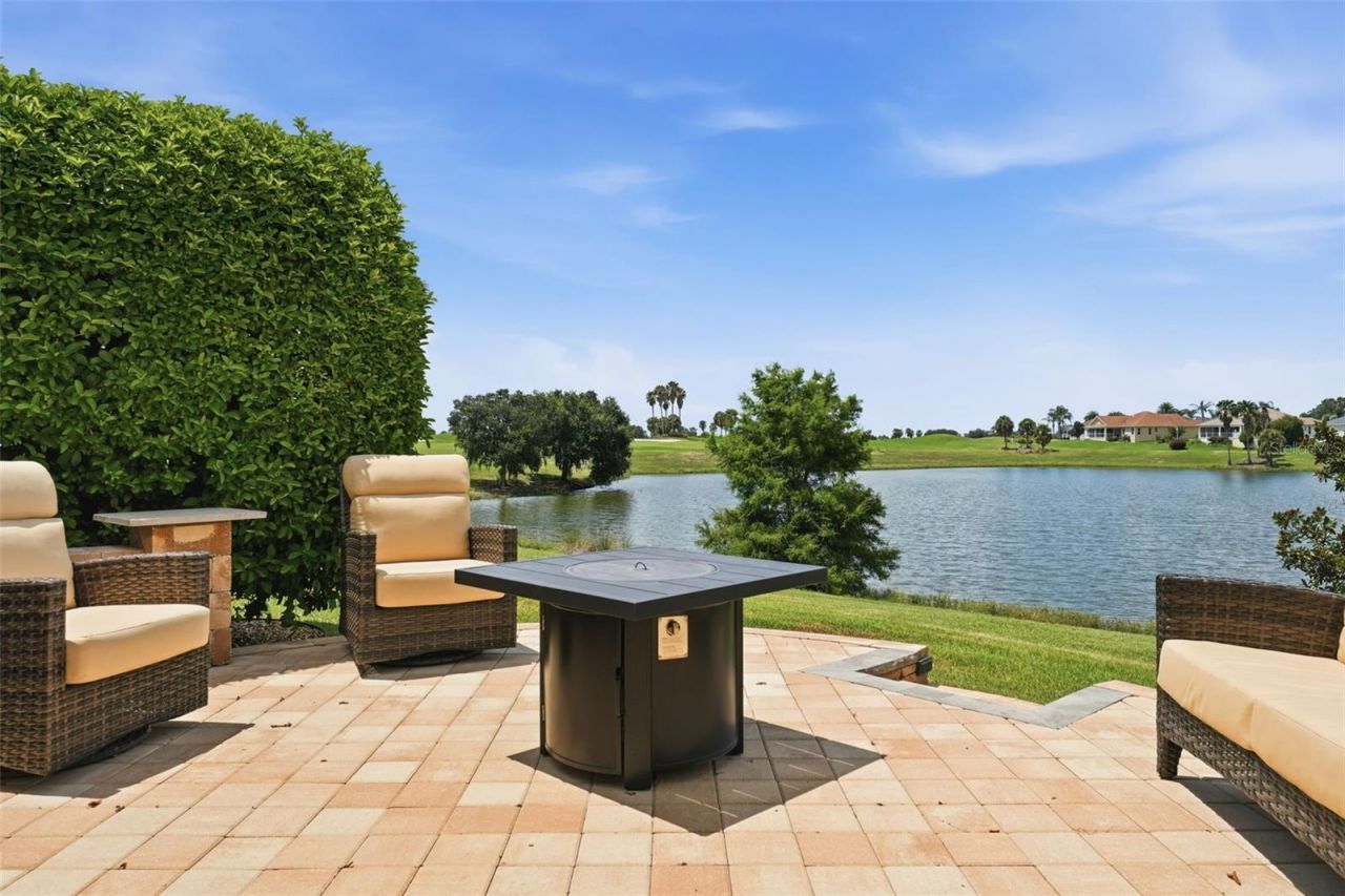 2001 Dipper Loop, The Villages, FL 32162 Photo