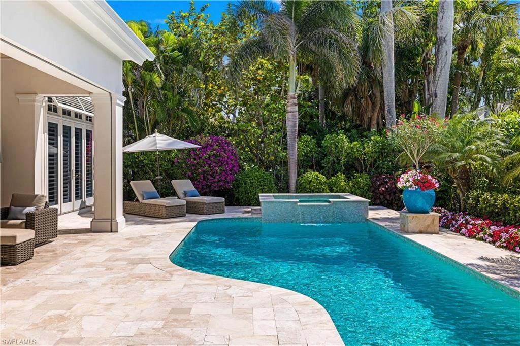 532 Pine Grove Ln , Naples, FL 34103 Photo