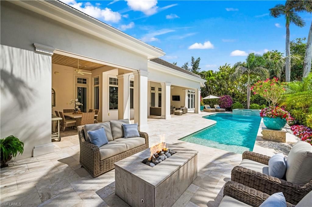 532 Pine Grove Ln , Naples, FL 34103 Photo