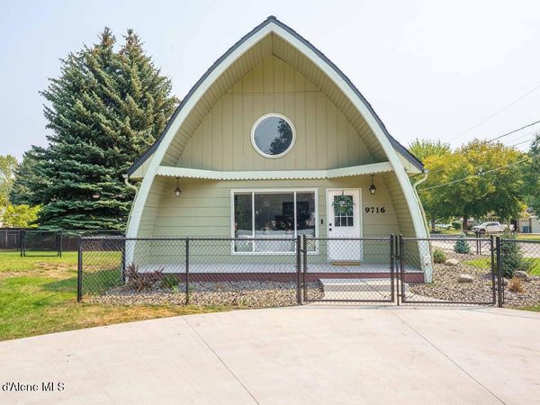 9716 N Baack RD , Hayden, ID 83835