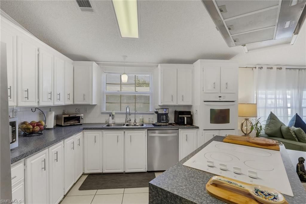 114 Audubon Rd , Naples, FL 34114 Photo