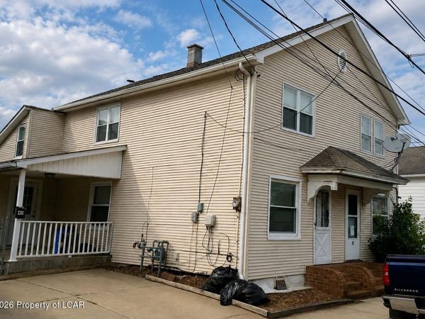 40 Coal Street, Nanticoke, PA 18634