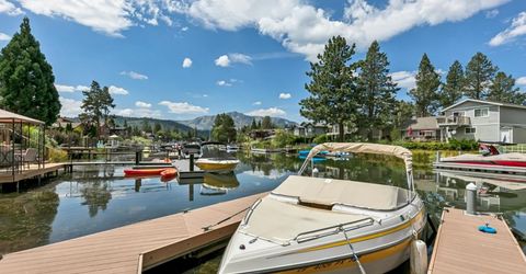 2243 Inverness Drive, South Lake Tahoe, CA 96150 Photo