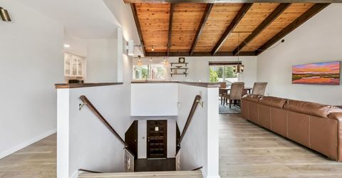 2243 Inverness Drive, South Lake Tahoe, CA 96150 Photo