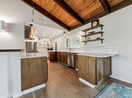 2243 Inverness Drive, South Lake Tahoe, CA 96150 Photo